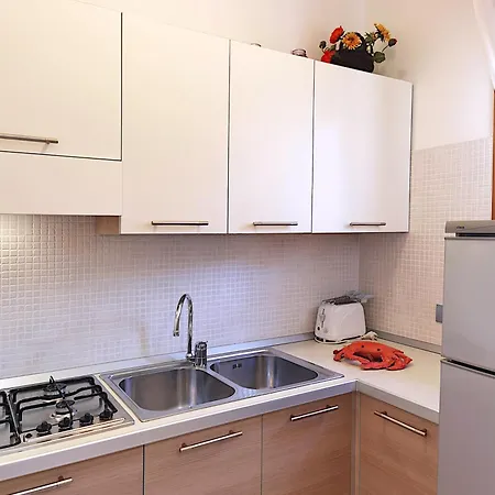 Azzurro Апартаменти Бібіоне