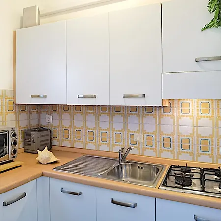 Azzurro Apartment