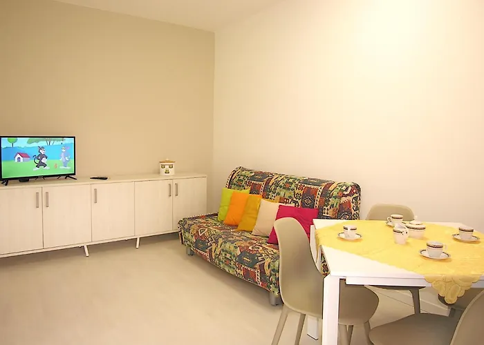 Azzurro Апартаменти *