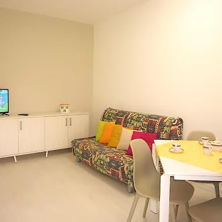 Azzurro Apartmán *