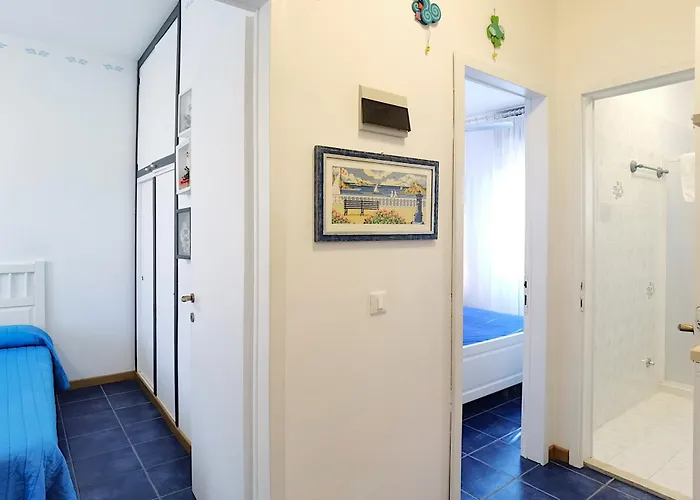 Azzurro Appartement *